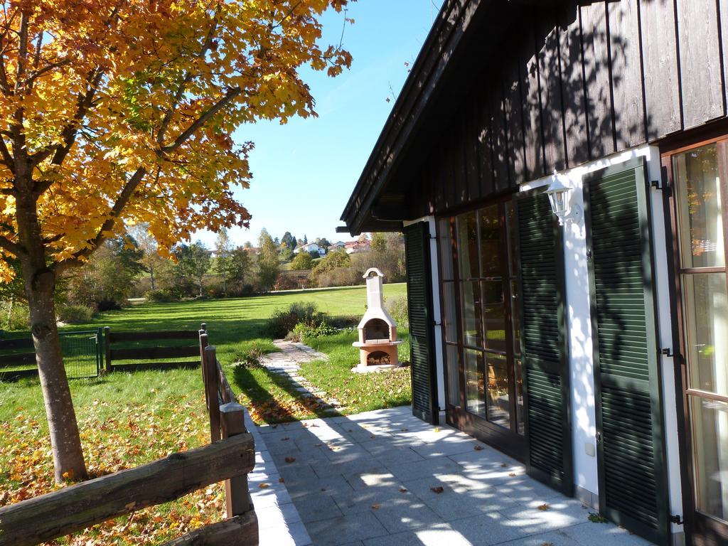 Chiemsee Comfort-Bungalow Mit Garten Римстинг Екстериор снимка