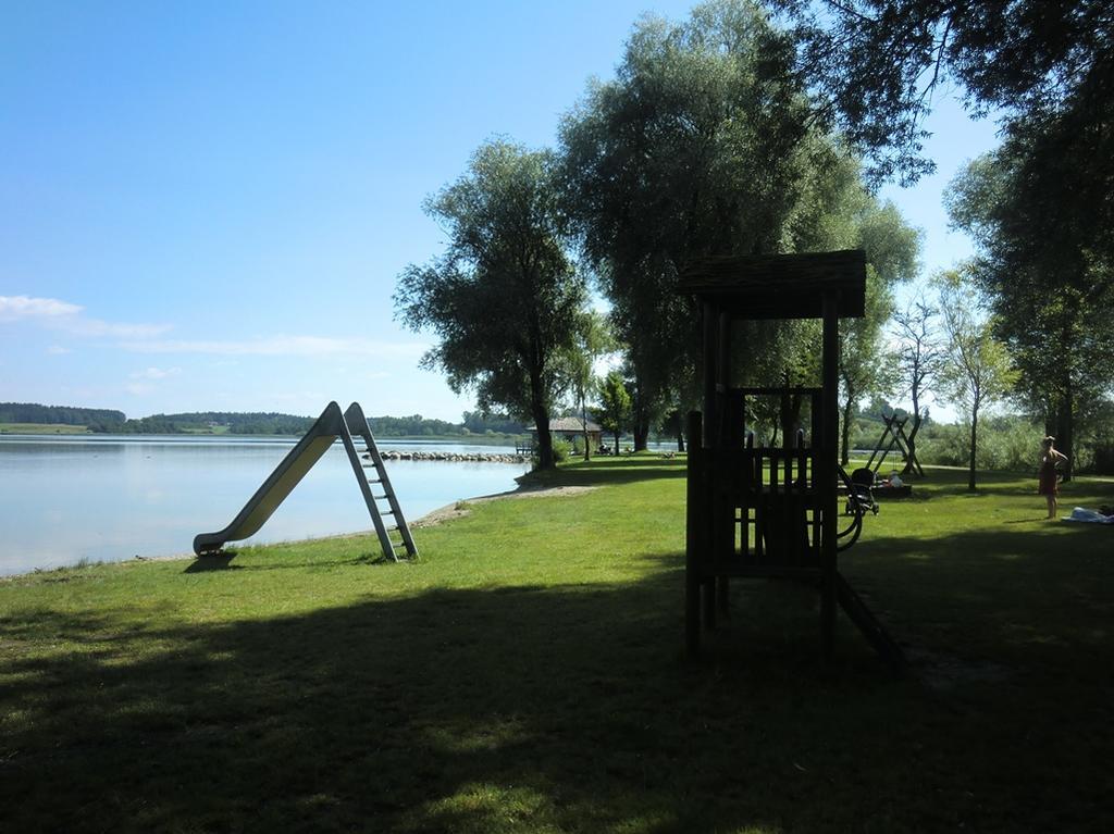 Chiemsee Comfort-Bungalow Mit Garten Римстинг Екстериор снимка