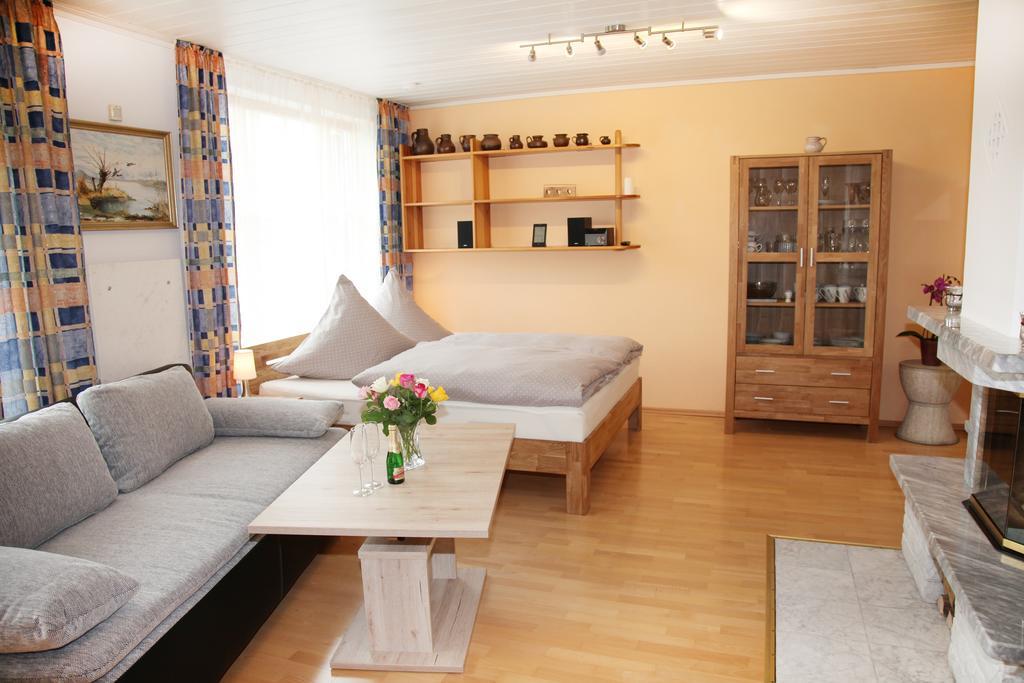 Chiemsee Comfort-Bungalow Mit Garten Римстинг Екстериор снимка